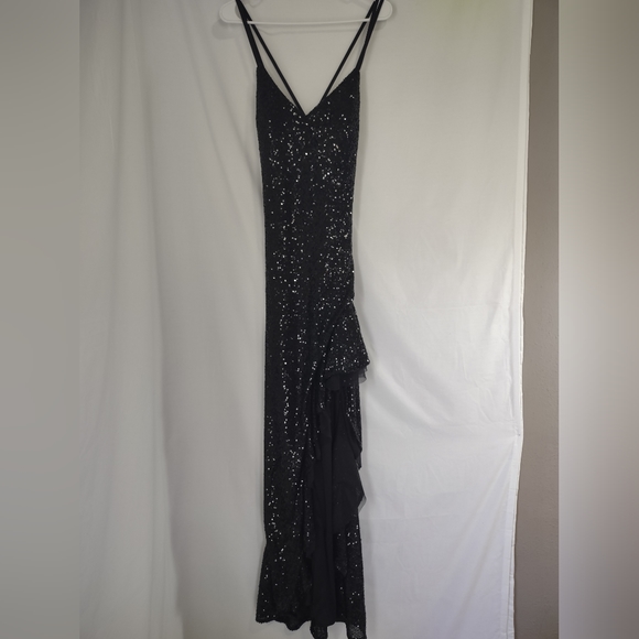 MORGAN & CO NWT Black Sequin Sleeveless Formal Dress Size 11 - Picture 3 of 9